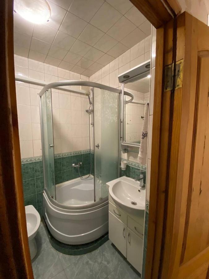 Шикарнейшие Апартаменты Чорноморськ Екстер'єр фото