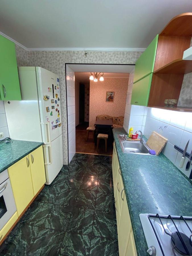 Шикарнейшие Апартаменты Чорноморськ Екстер'єр фото